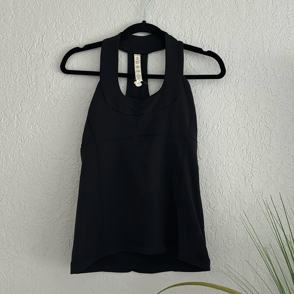Lululemon Lycra top - Picture 1 of 5